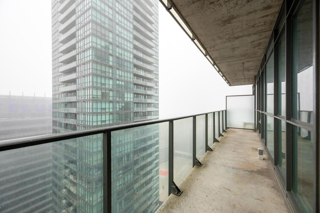 Skyline Elegance Condo Toronto Zewnętrze zdjęcie